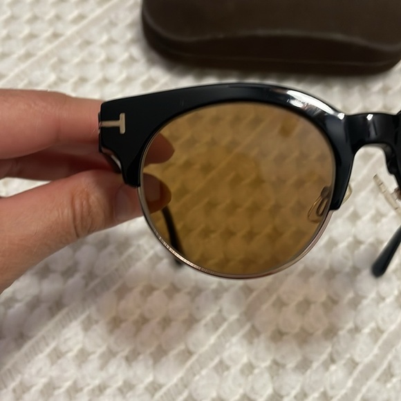 Tom Ford Henri-02 Sunglasses with Case - Picture 3 of 13